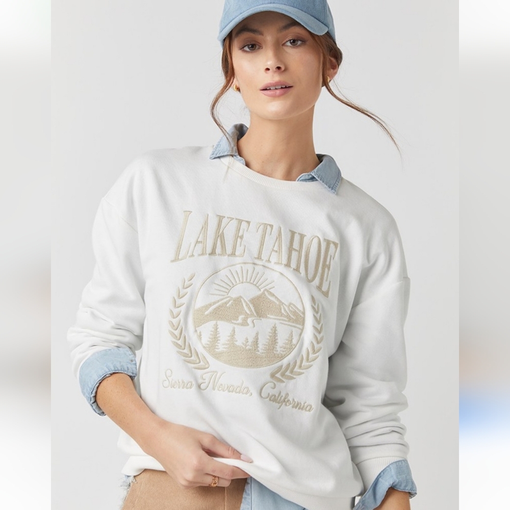 Francesca's White Lake Tahoe California Embroidered Graphic Sweater Size XL